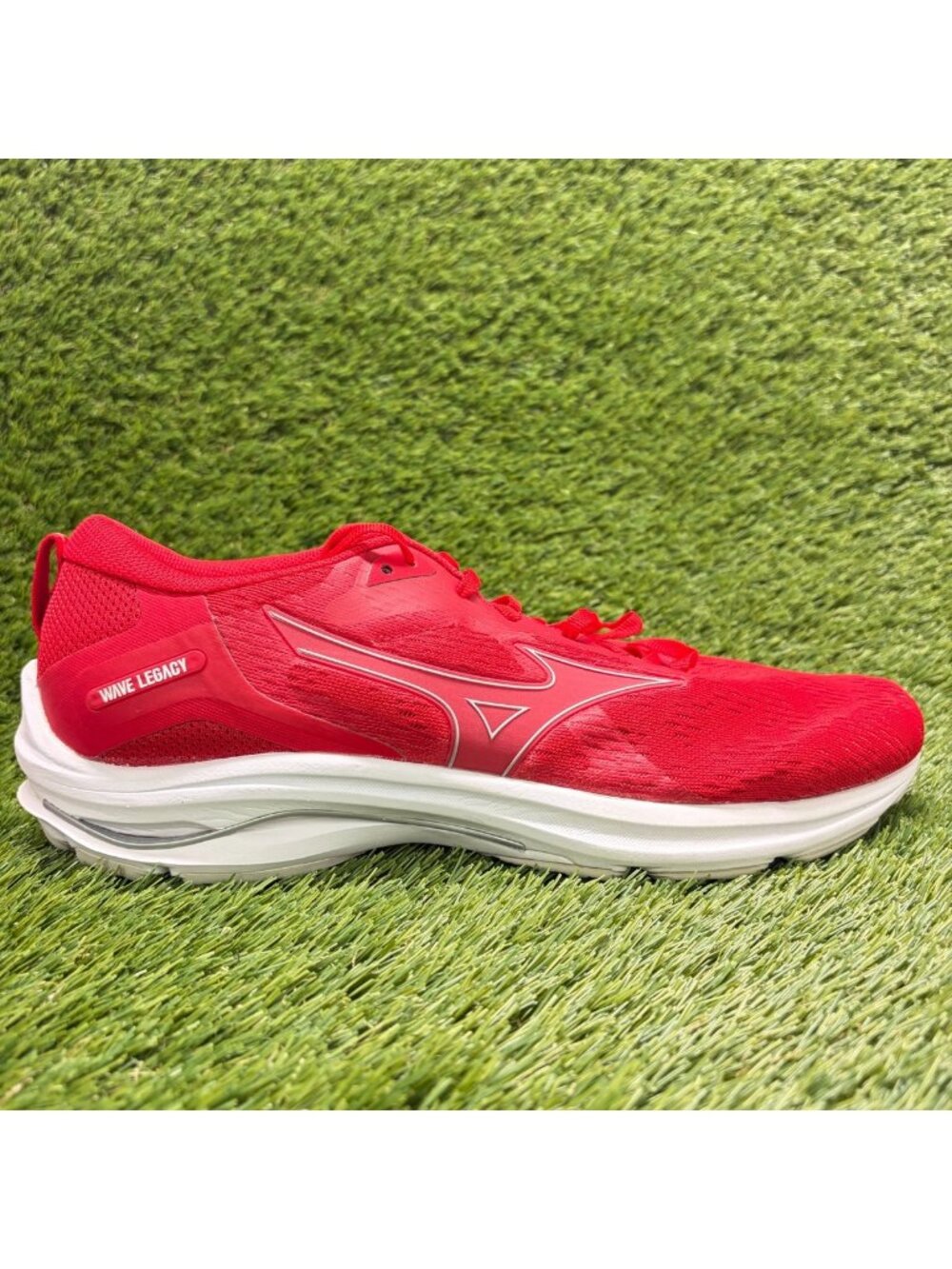 Mizuno Wave Legacy Mens Size 12 Red White Athletic Running Walking Shoes Sneaker